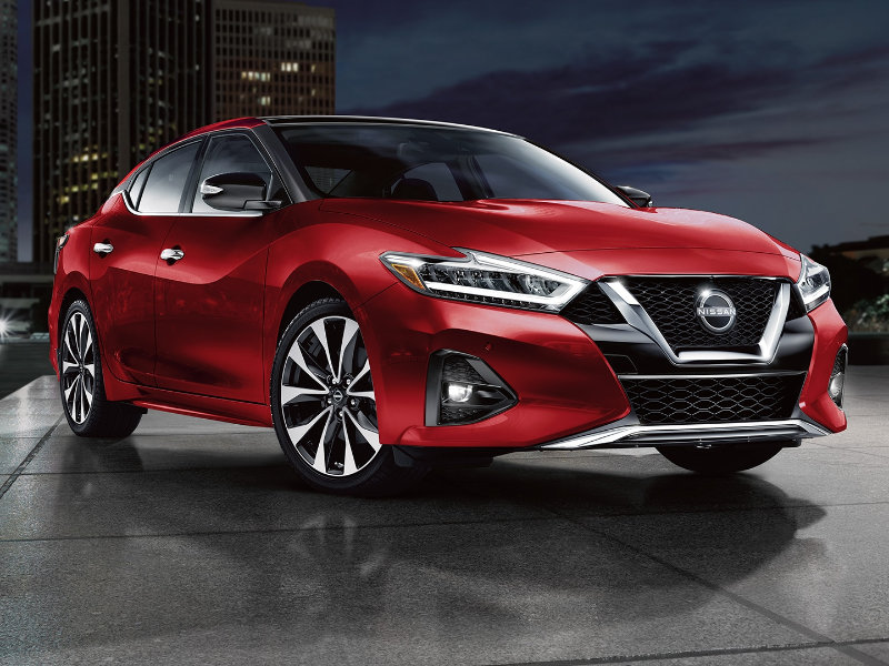 Nissan Thrill of the Drive sales event near Chicago
