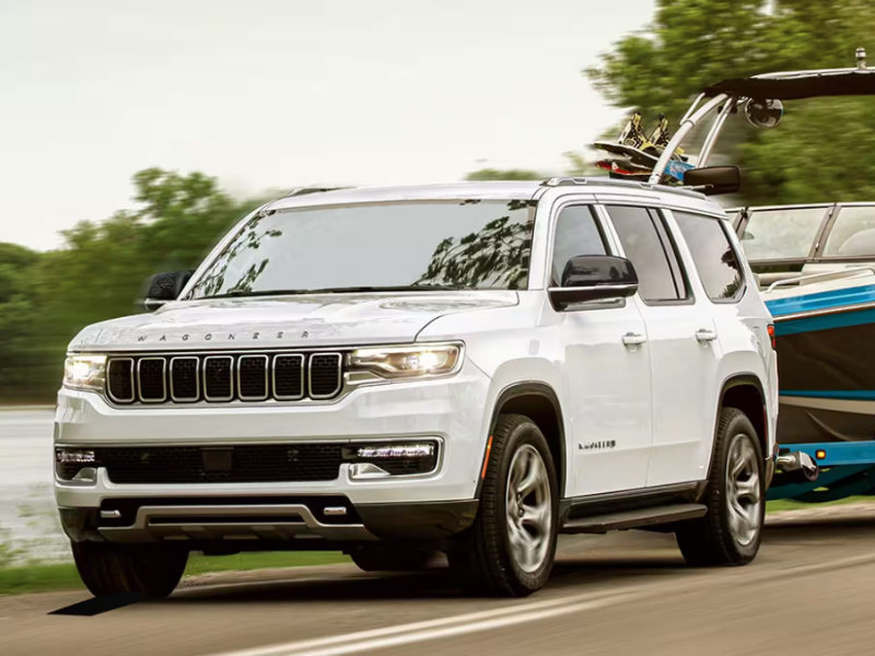 Elevating Family Adventures with the 2024 Wagoneer near Crown Point IN