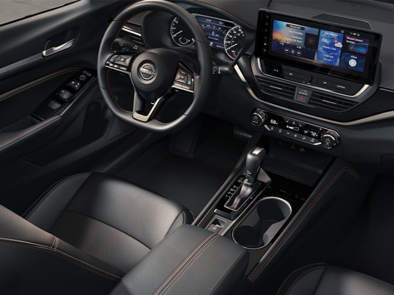 Skokie IL - 2024 Nissan Altima's Interior