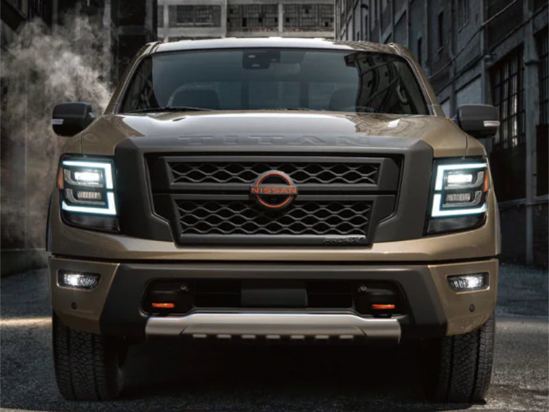 Chicago IL - 2024 Nissan TITAN's Exterior
