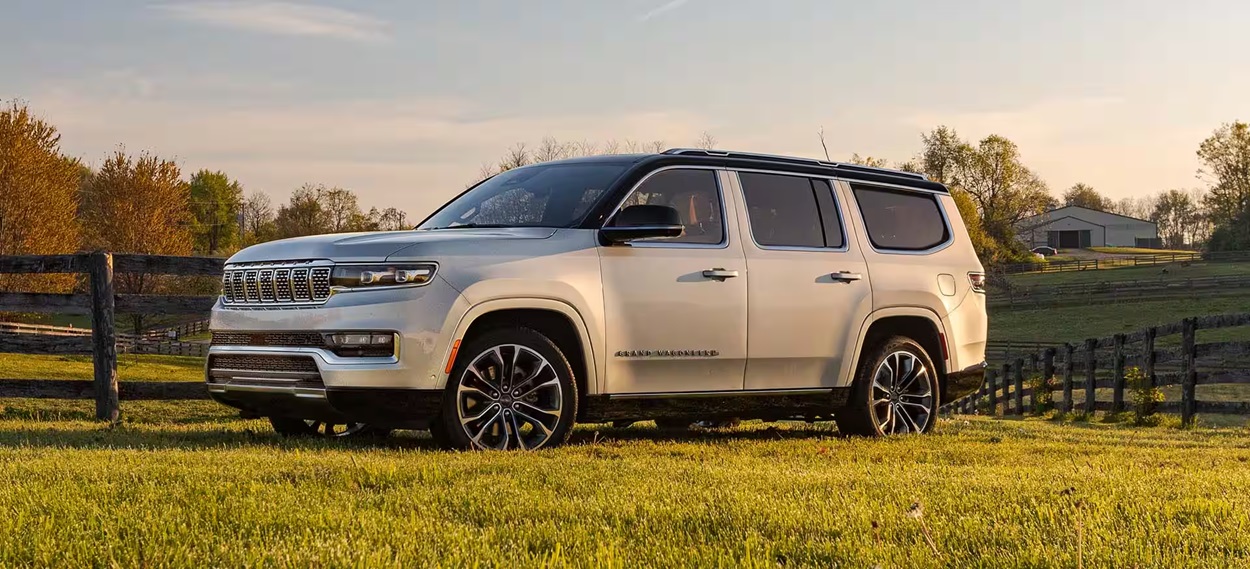 2025 Grand Wagoneer in Highland, IN