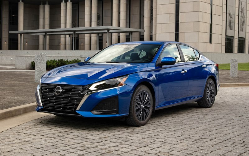 Nissan Safety Shield® 360: A Standout Feature on the 2025 Nissan Altima near Evanston, IL